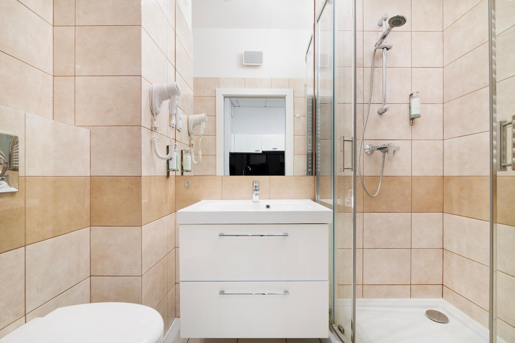 ורשה Apartamenty Prymasa Residence מראה חיצוני תמונה